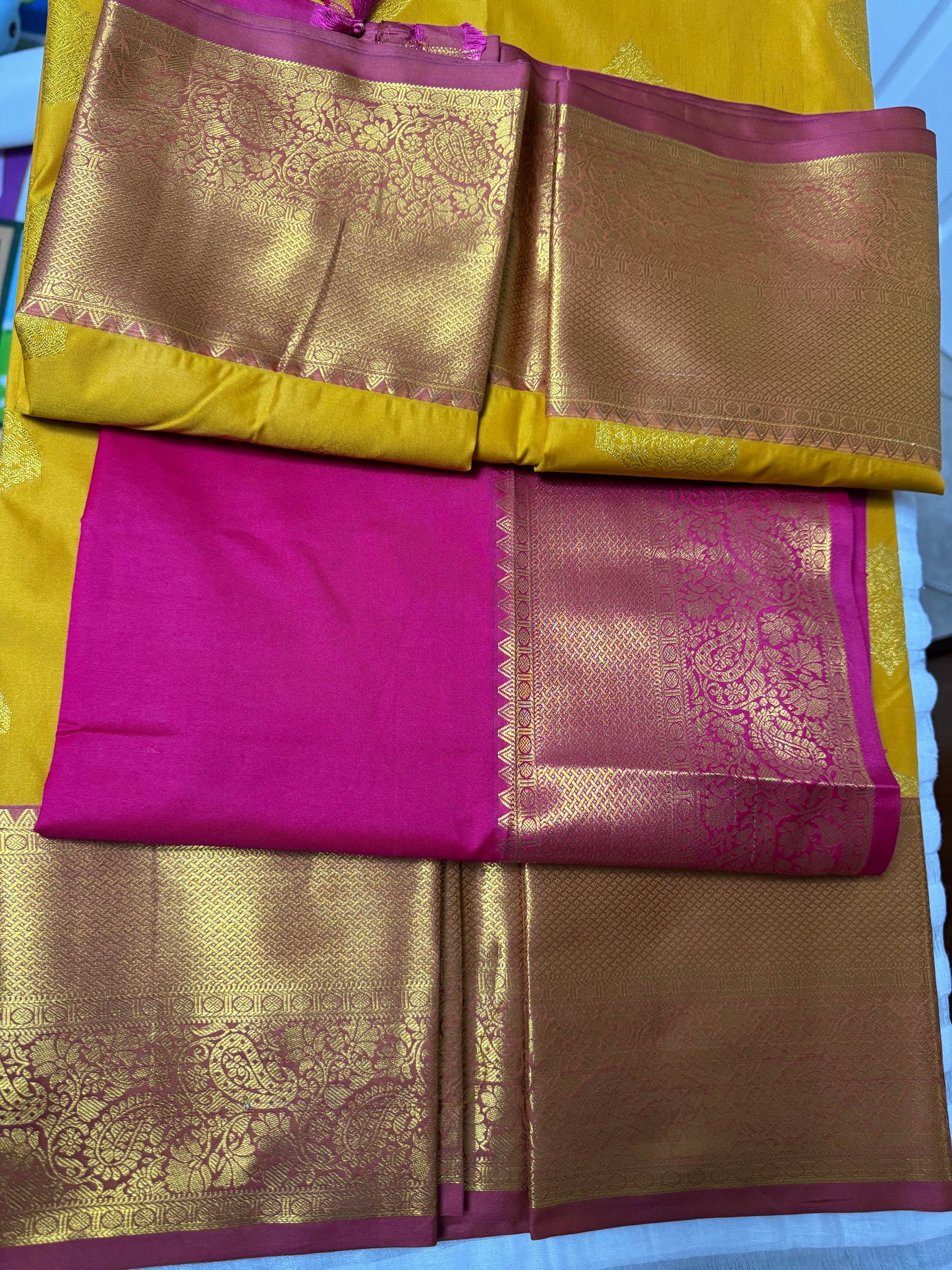 Semi kanji saree