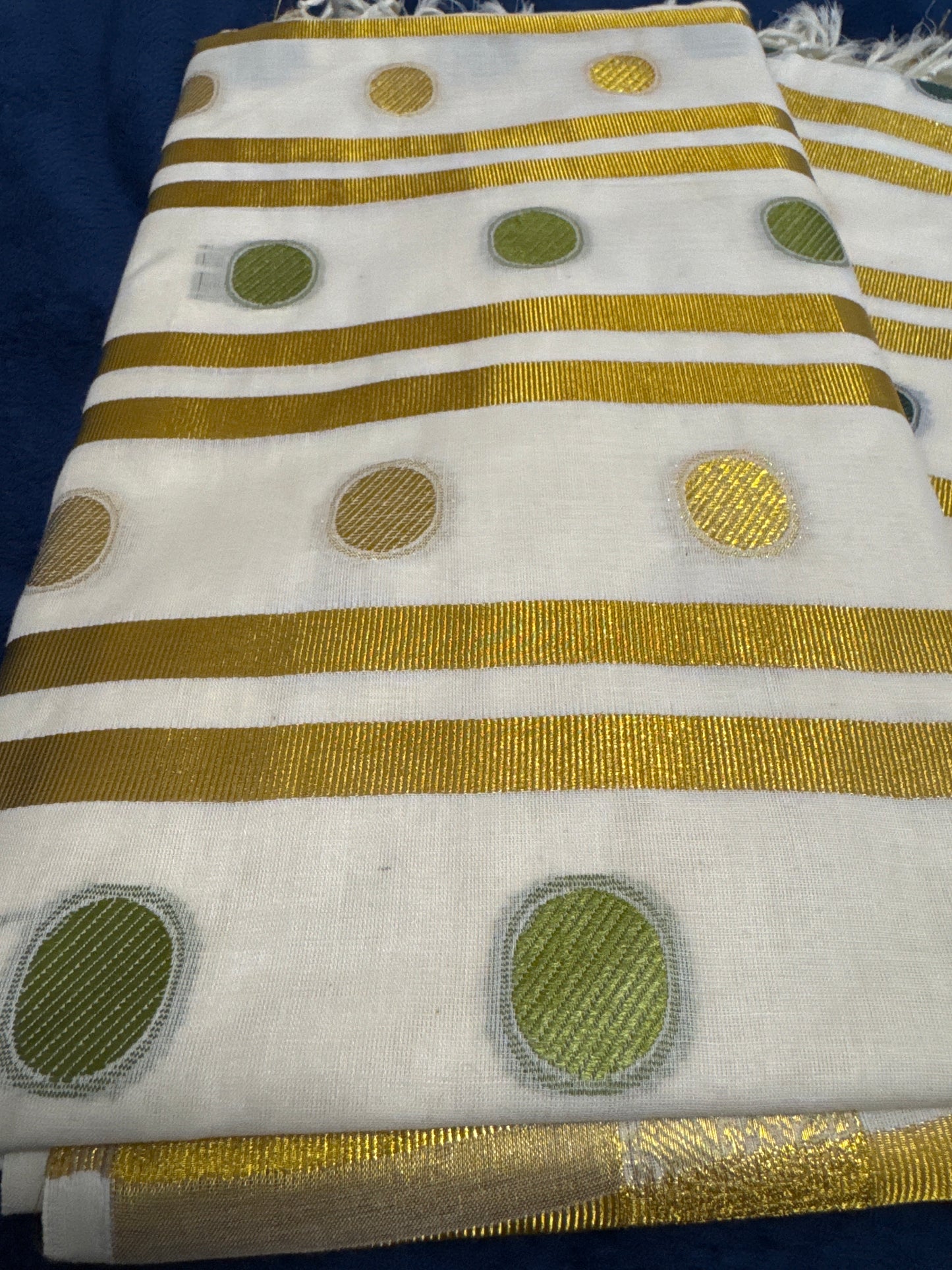 Kerala Kasavu Saree