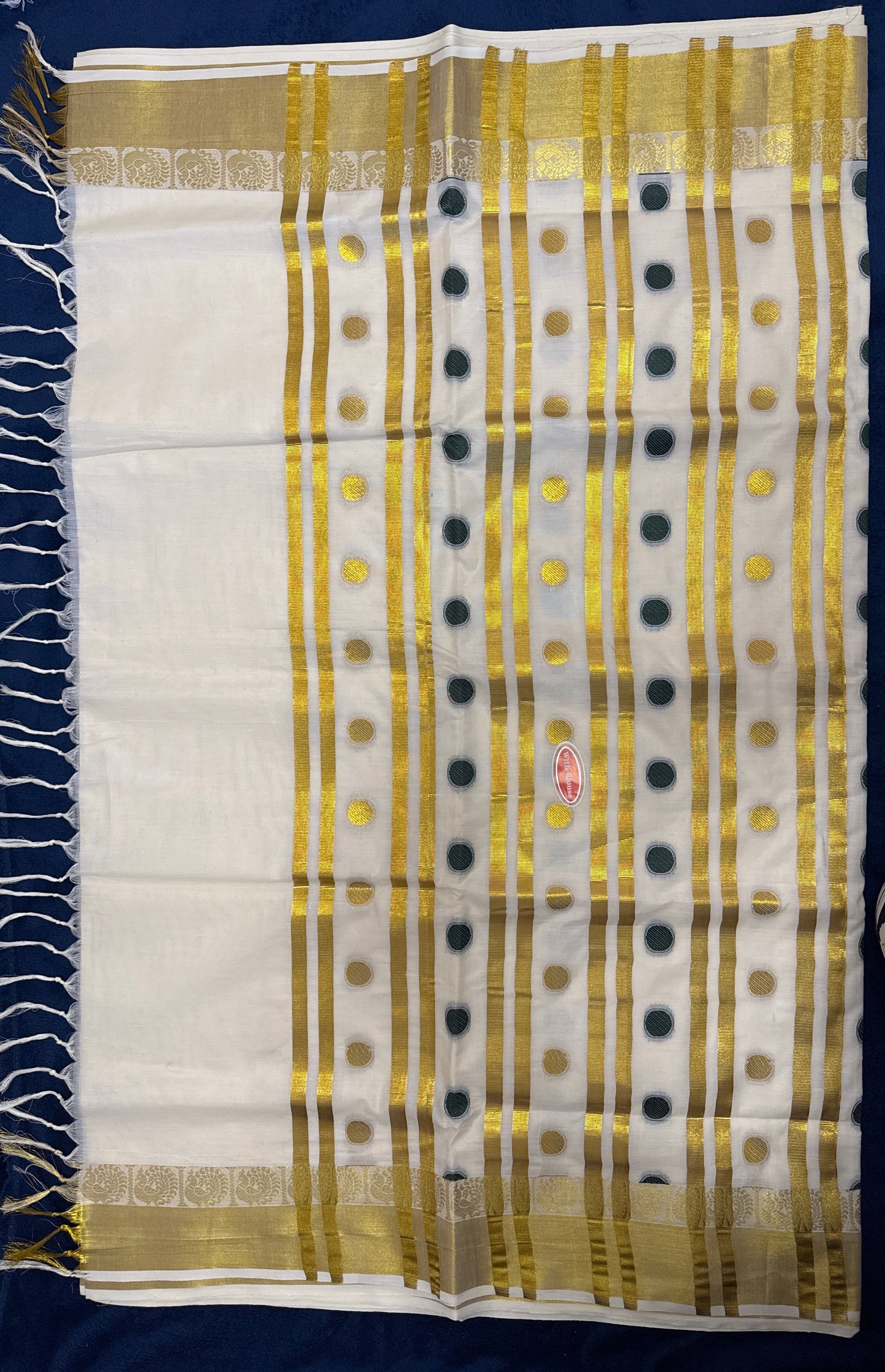 Kerala Kasavu Saree