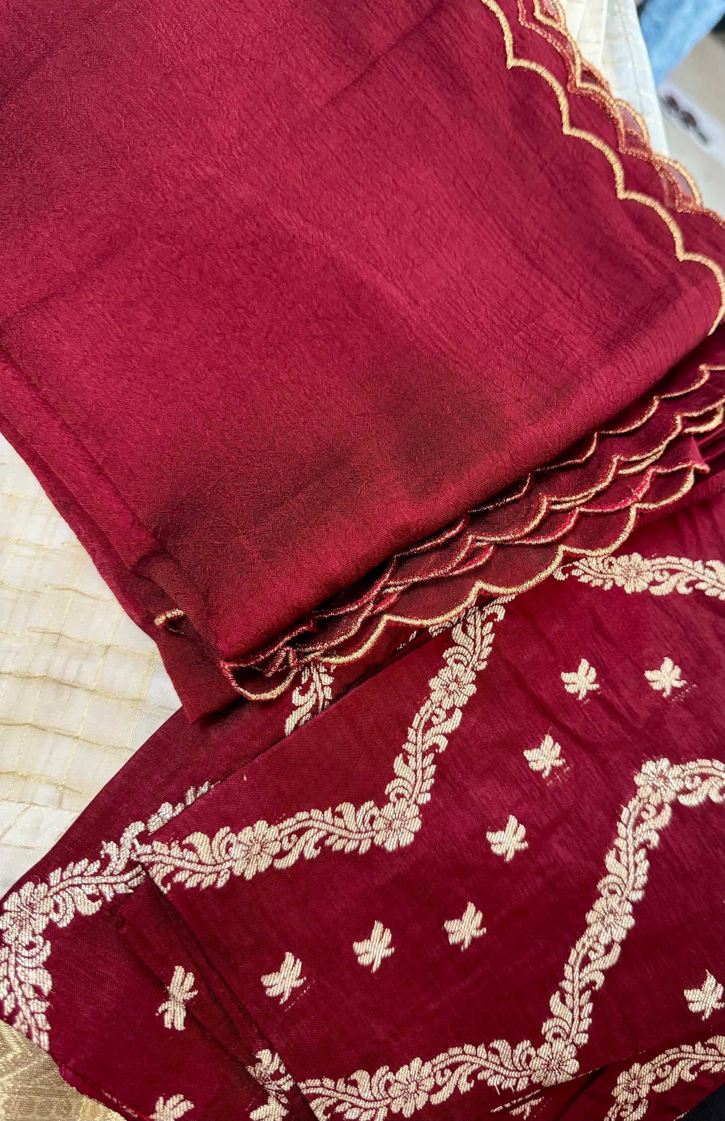 Davani set (stitched)