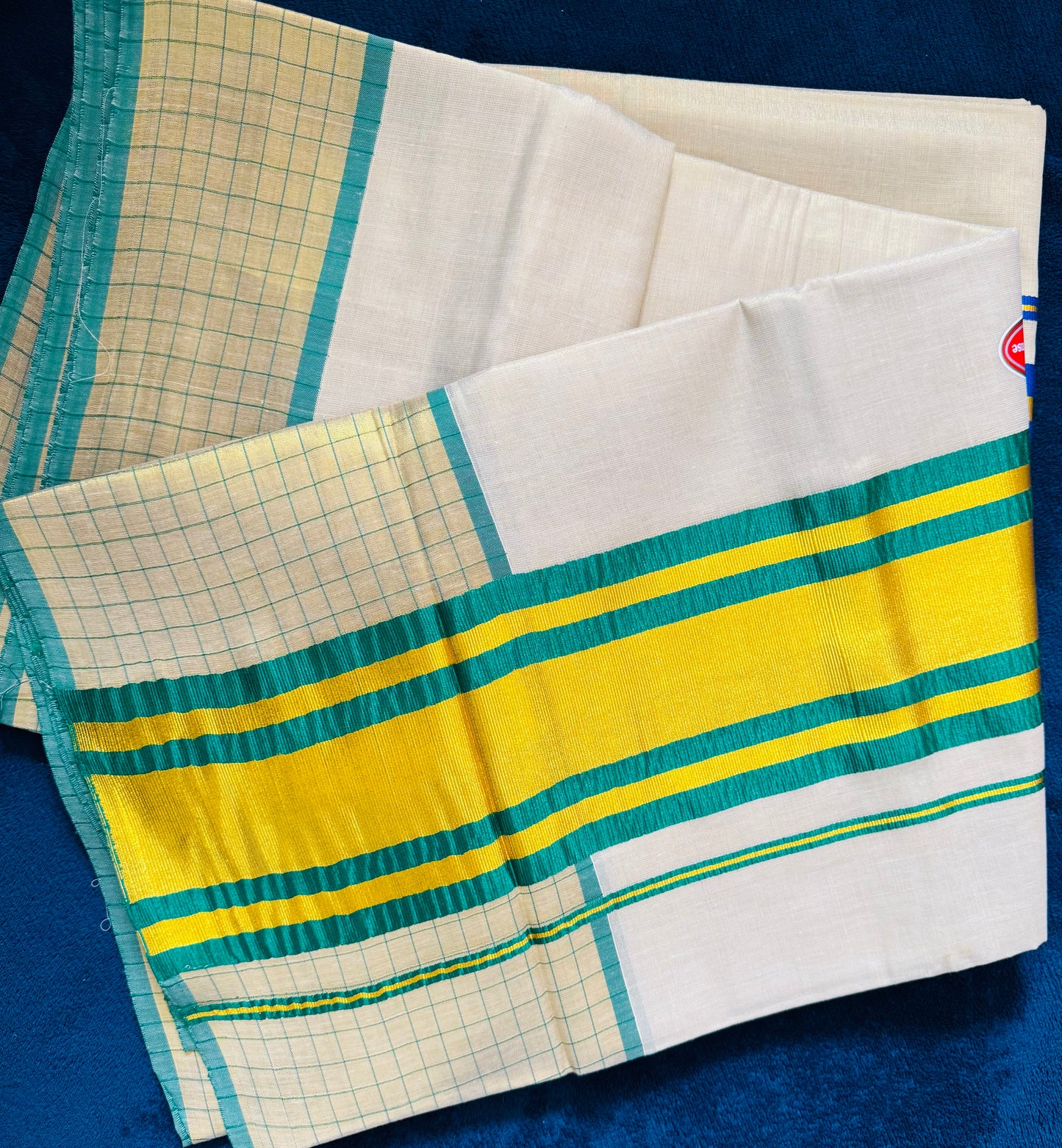 Traditional Kerala Kasavu Saree