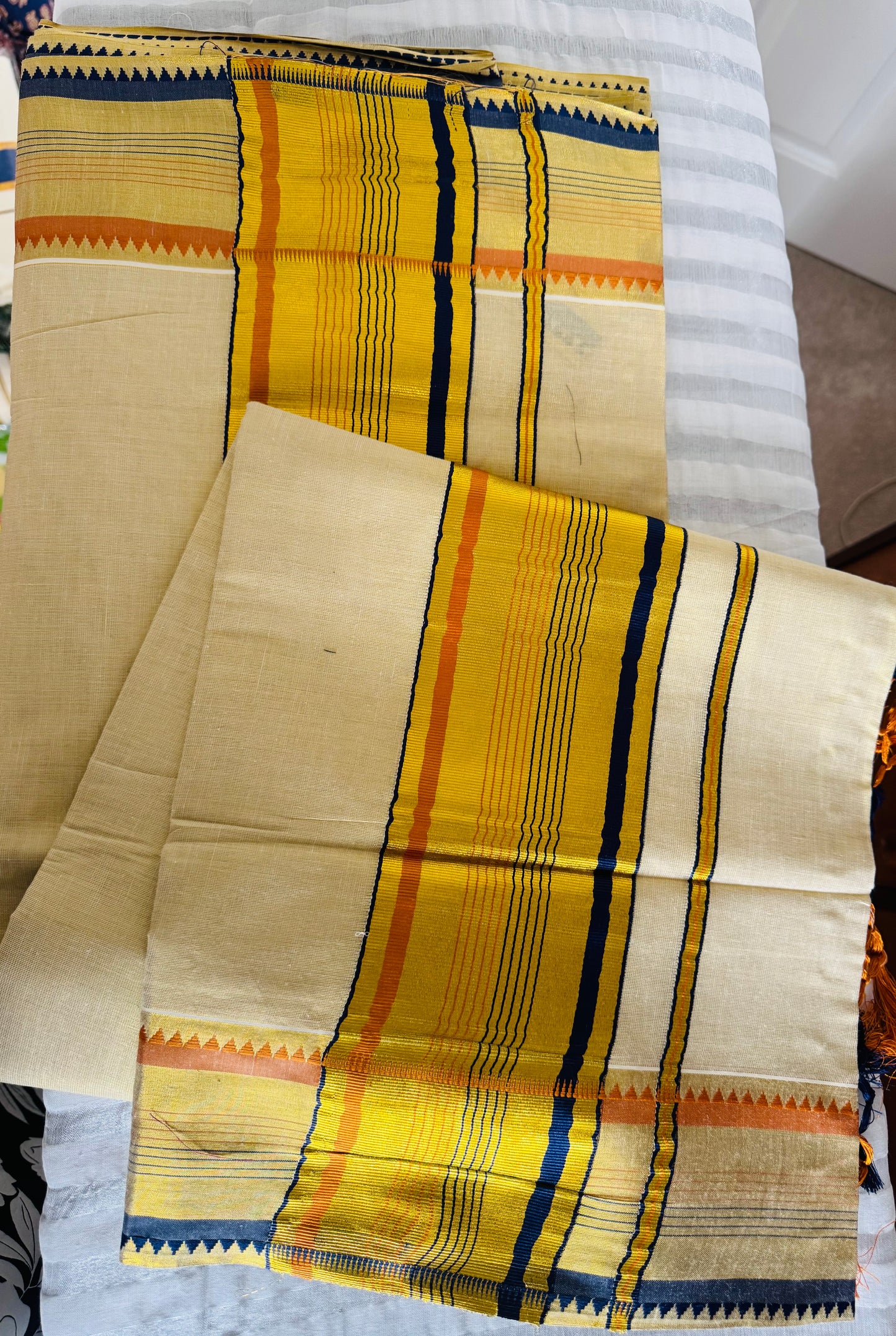 🧡 Kerala Tissue Saree🧡
