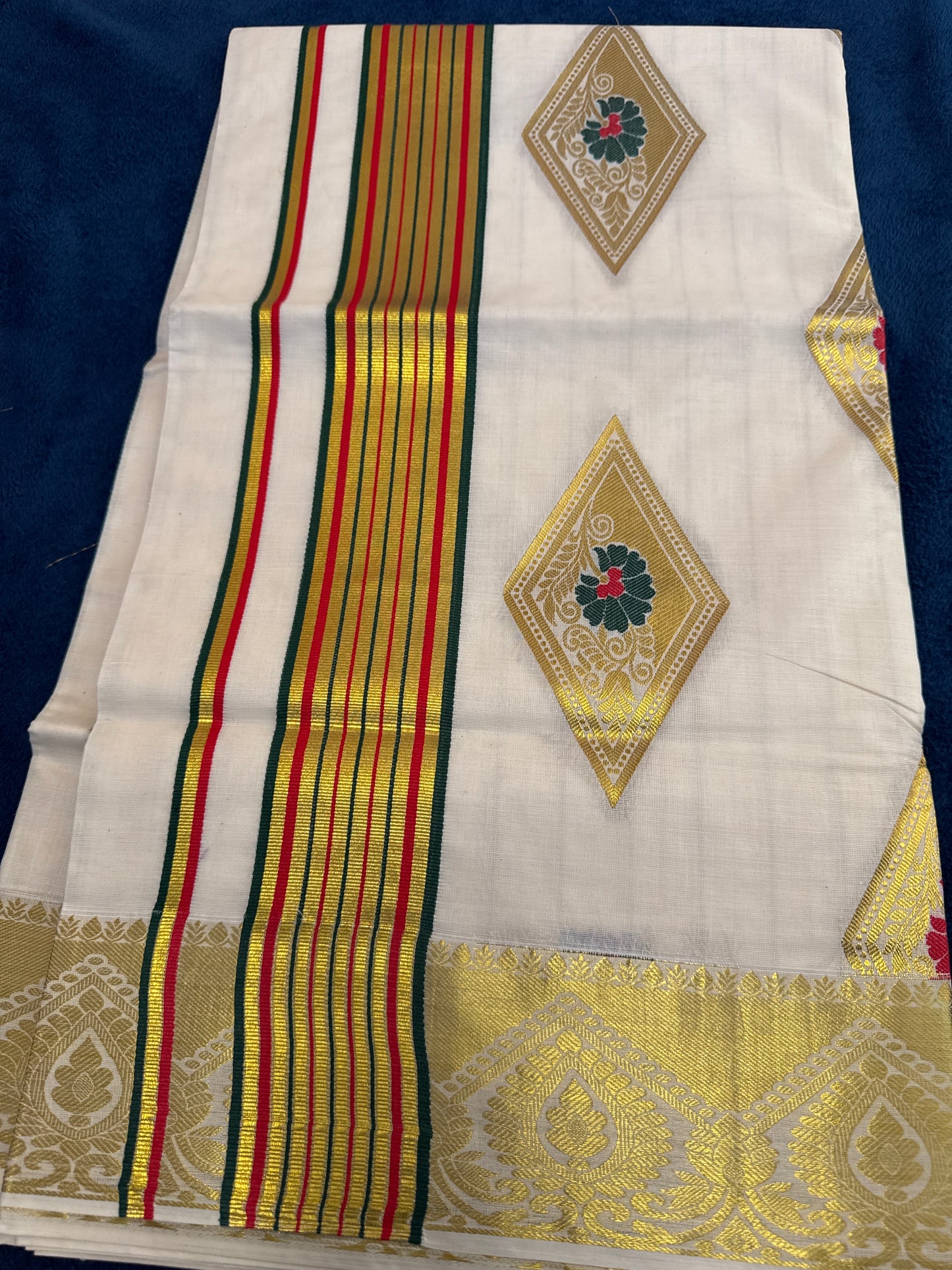 Premium Kerala Saree