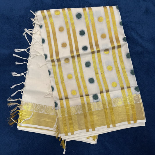 Kerala Kasavu Saree